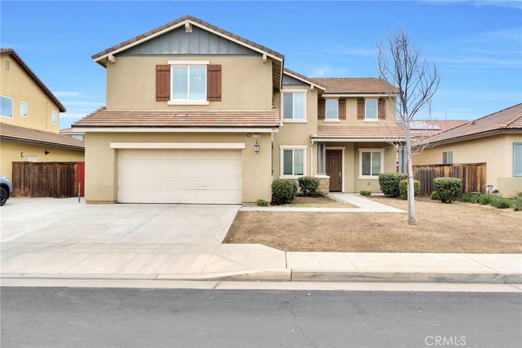 1776 WHITEASH, Clovis, CA 93619