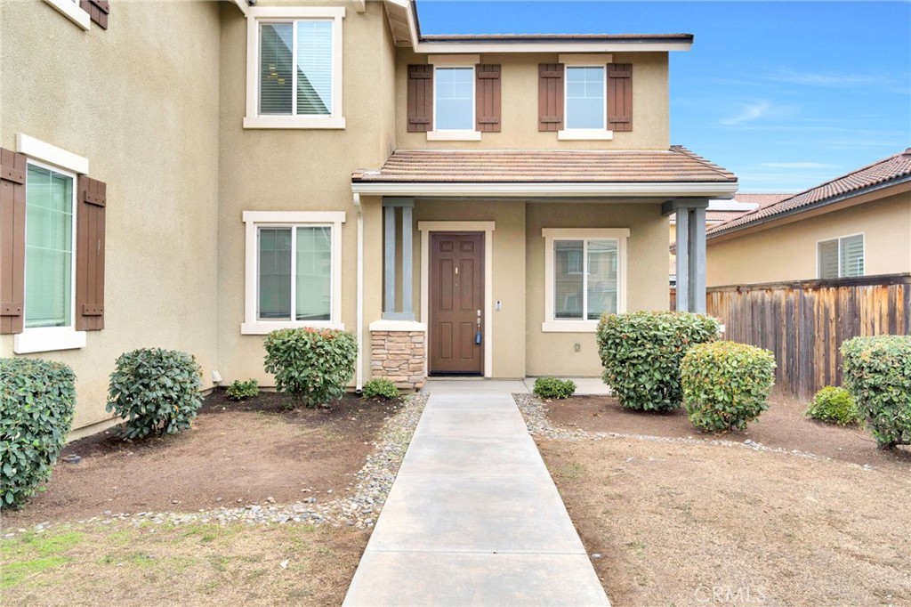 1776 WHITEASH, Clovis, CA 93619