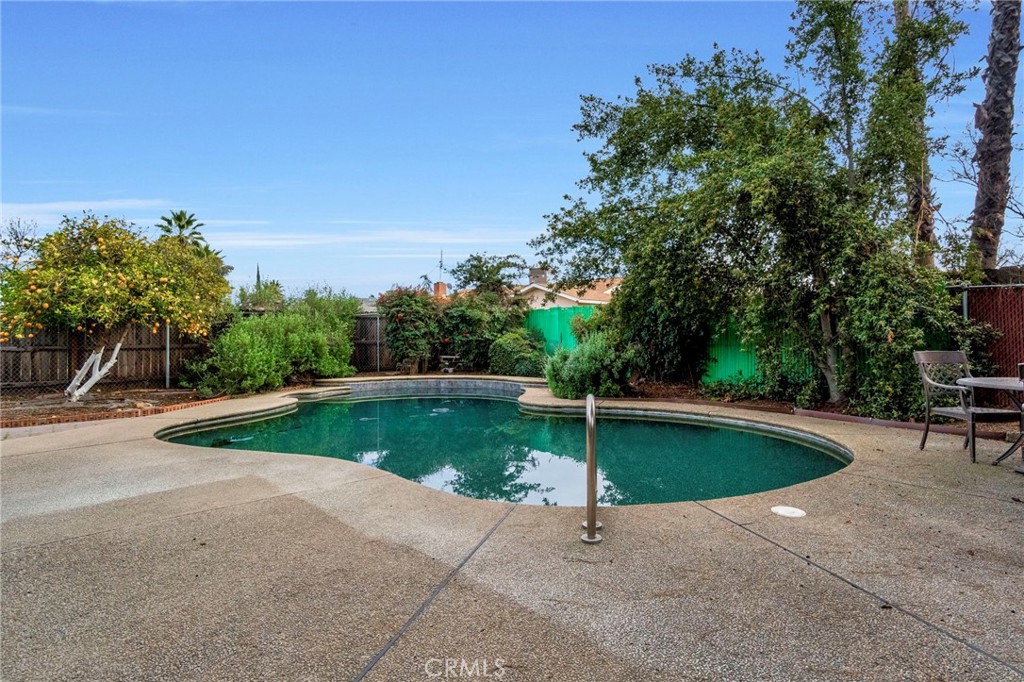 1606 Barstow, Clovis, CA 93611