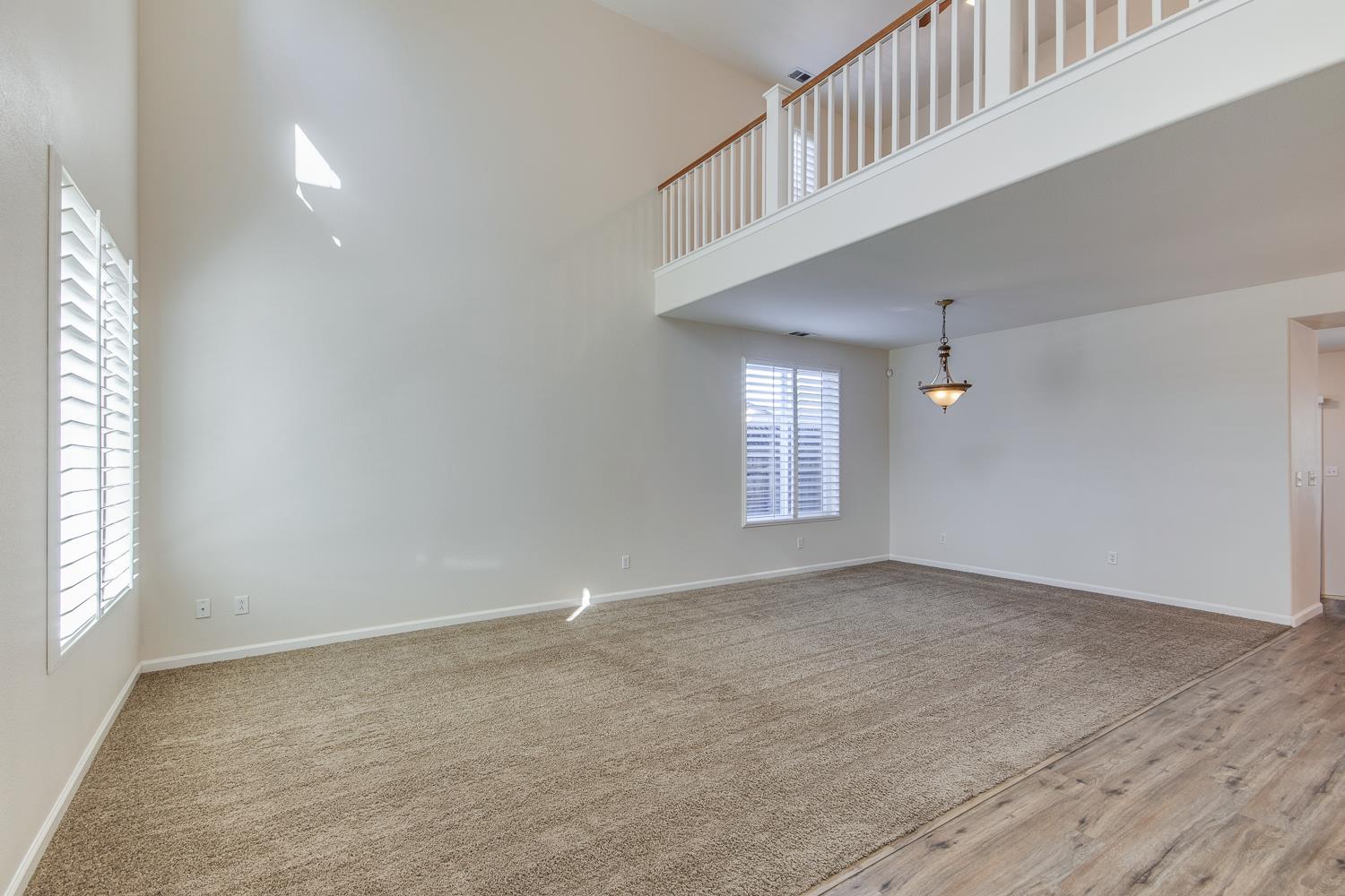 3239 Park Ave, Clovis, CA 93611