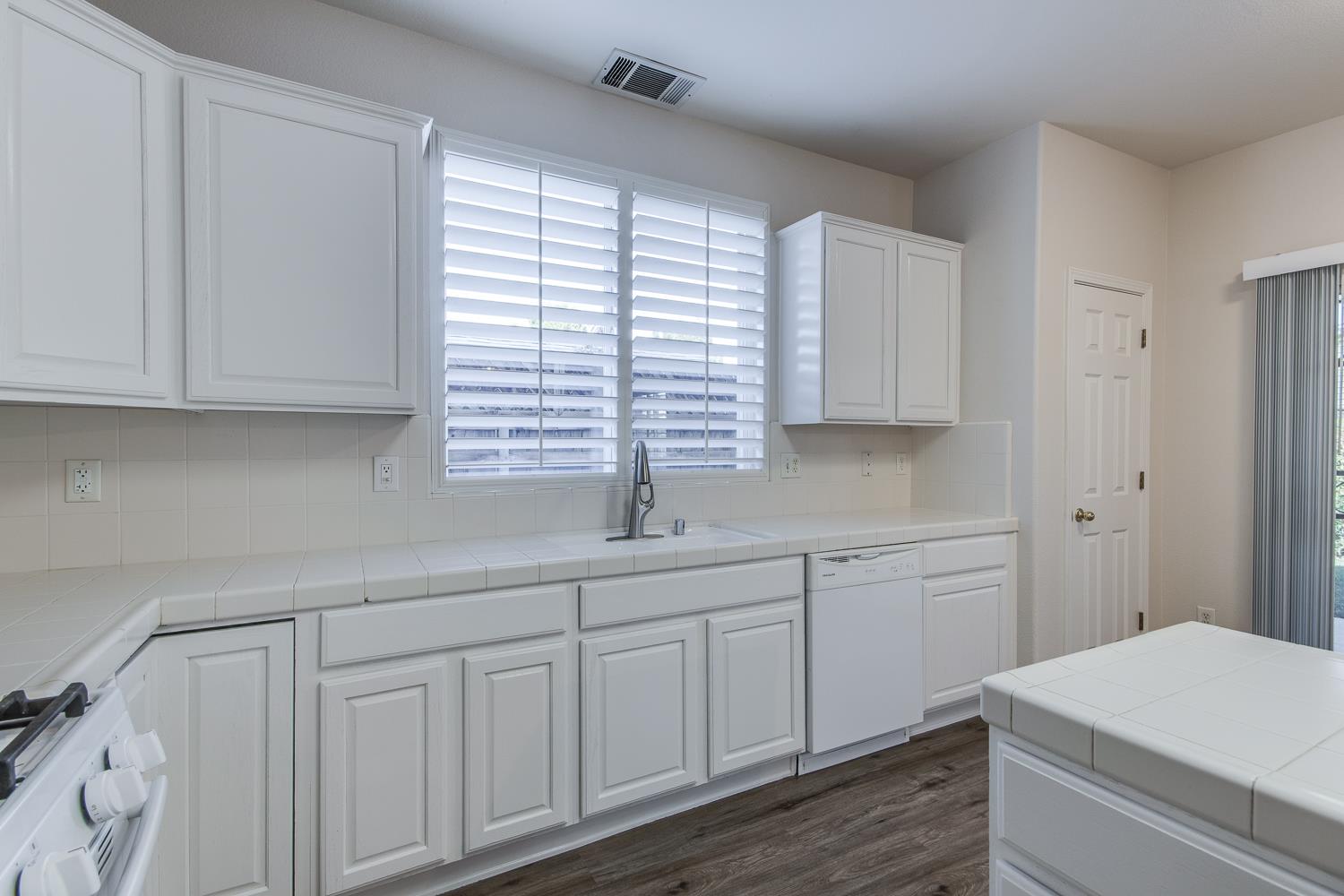 3239 Park Ave, Clovis, CA 93611