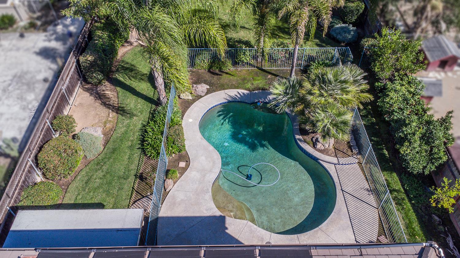 3239 Park Ave, Clovis, CA 93611