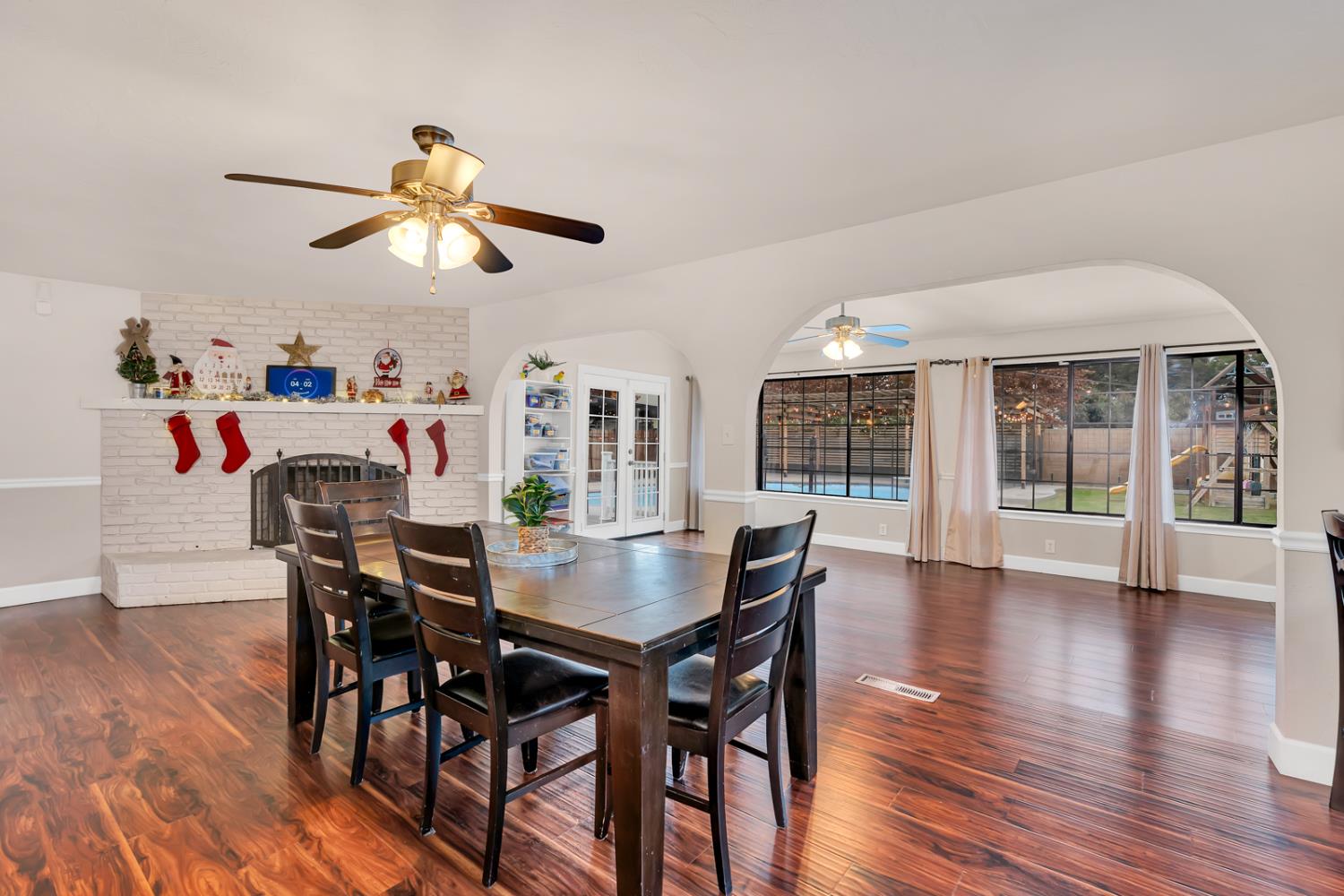 2893 Helm Ave, Clovis, CA 93612