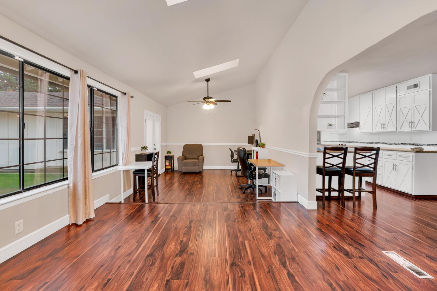 2893 Helm Ave, Clovis, CA 93612