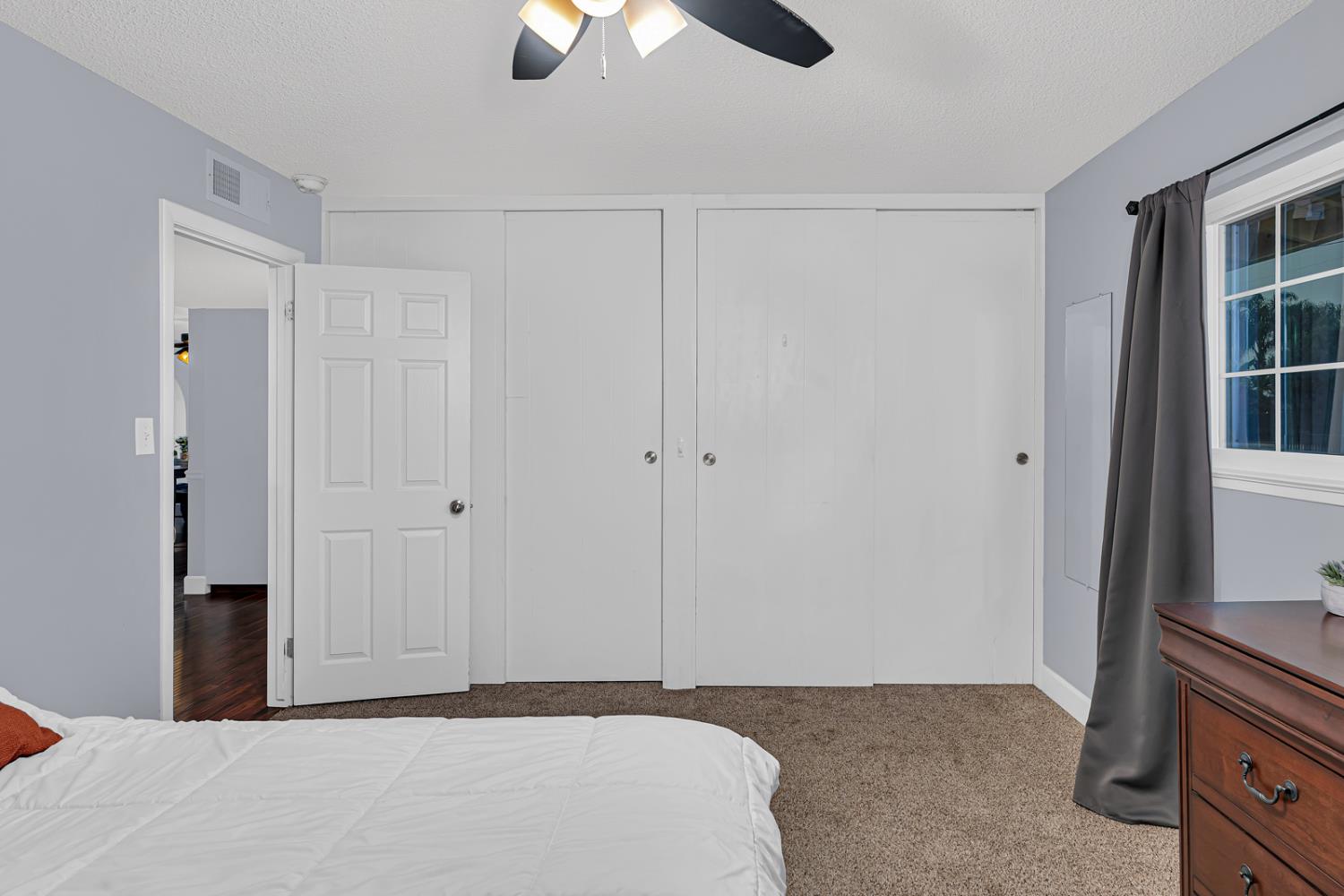 2893 Helm Ave, Clovis, CA 93612