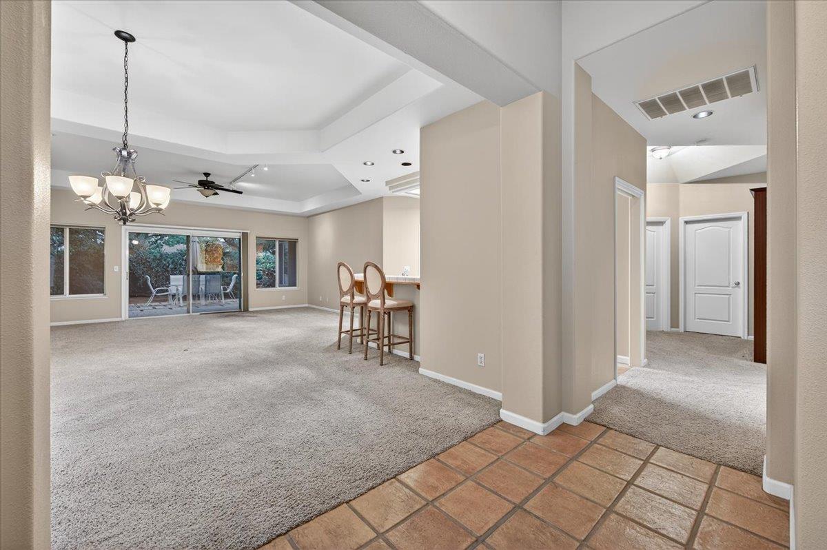 2211 Dawson Cove Ln, Clovis, CA 93611