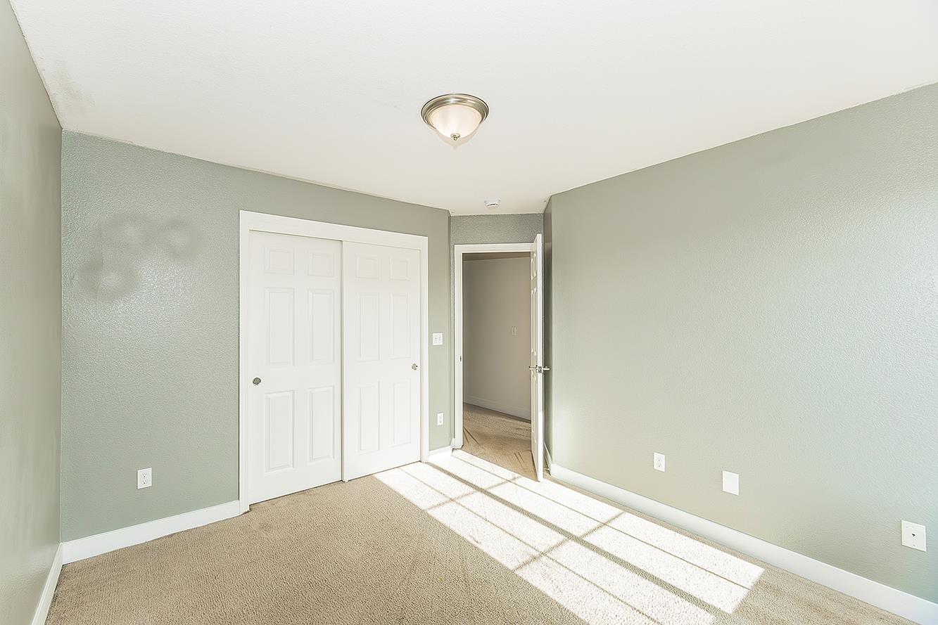 2721 Holland Ave, Clovis, CA 93611