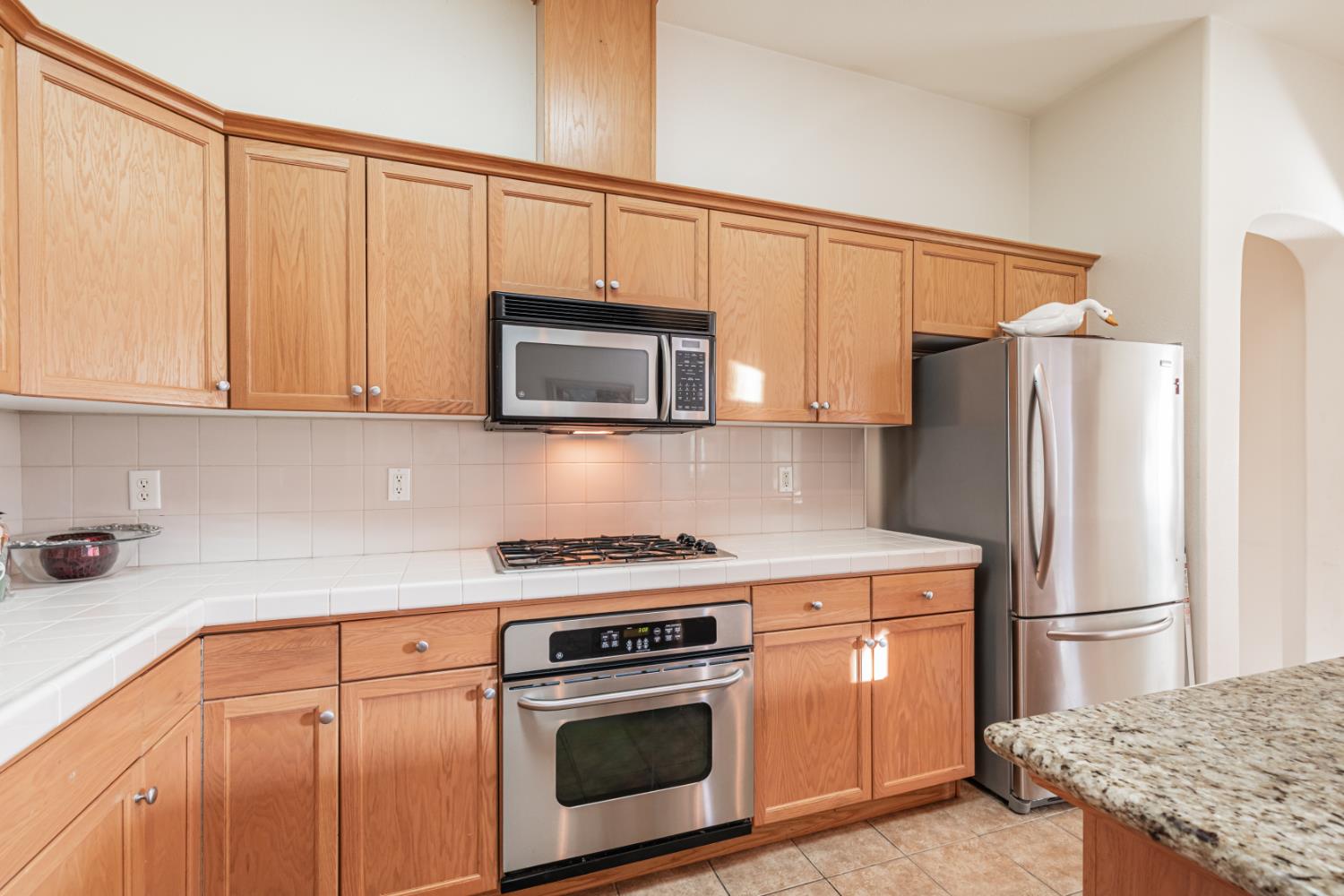 3664 Vermont Ln, Clovis, CA 93619