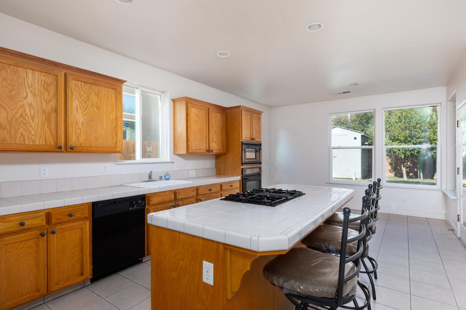 2681 Wrenwood Ave, Clovis, CA 93611