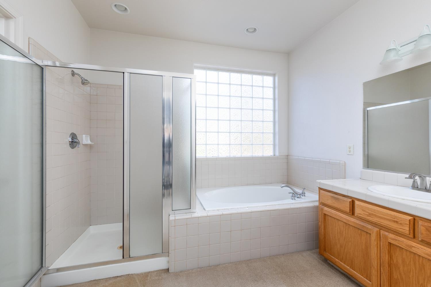 2681 Wrenwood Ave, Clovis, CA 93611