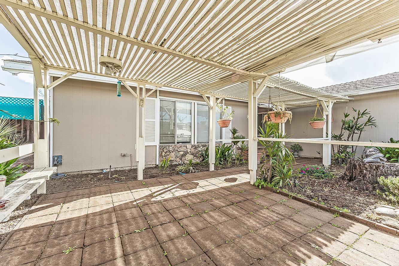 3025 Timmy Ave, Clovis, CA 93612