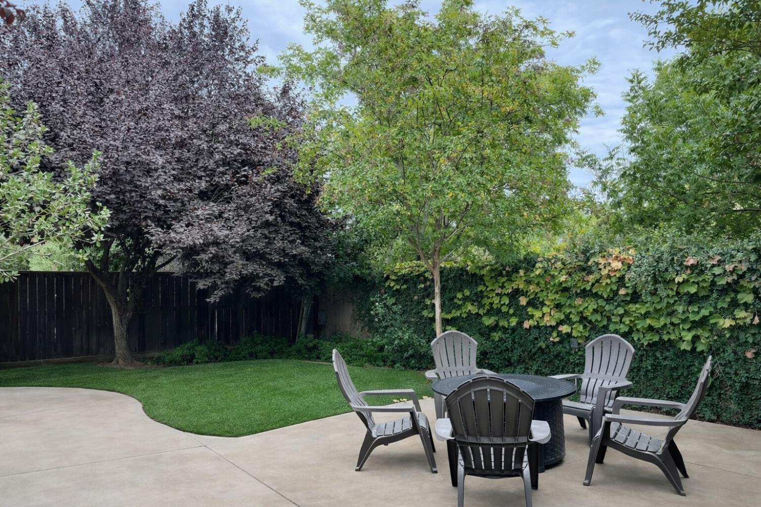 3544 Prescott Ave, Clovis, CA 93619