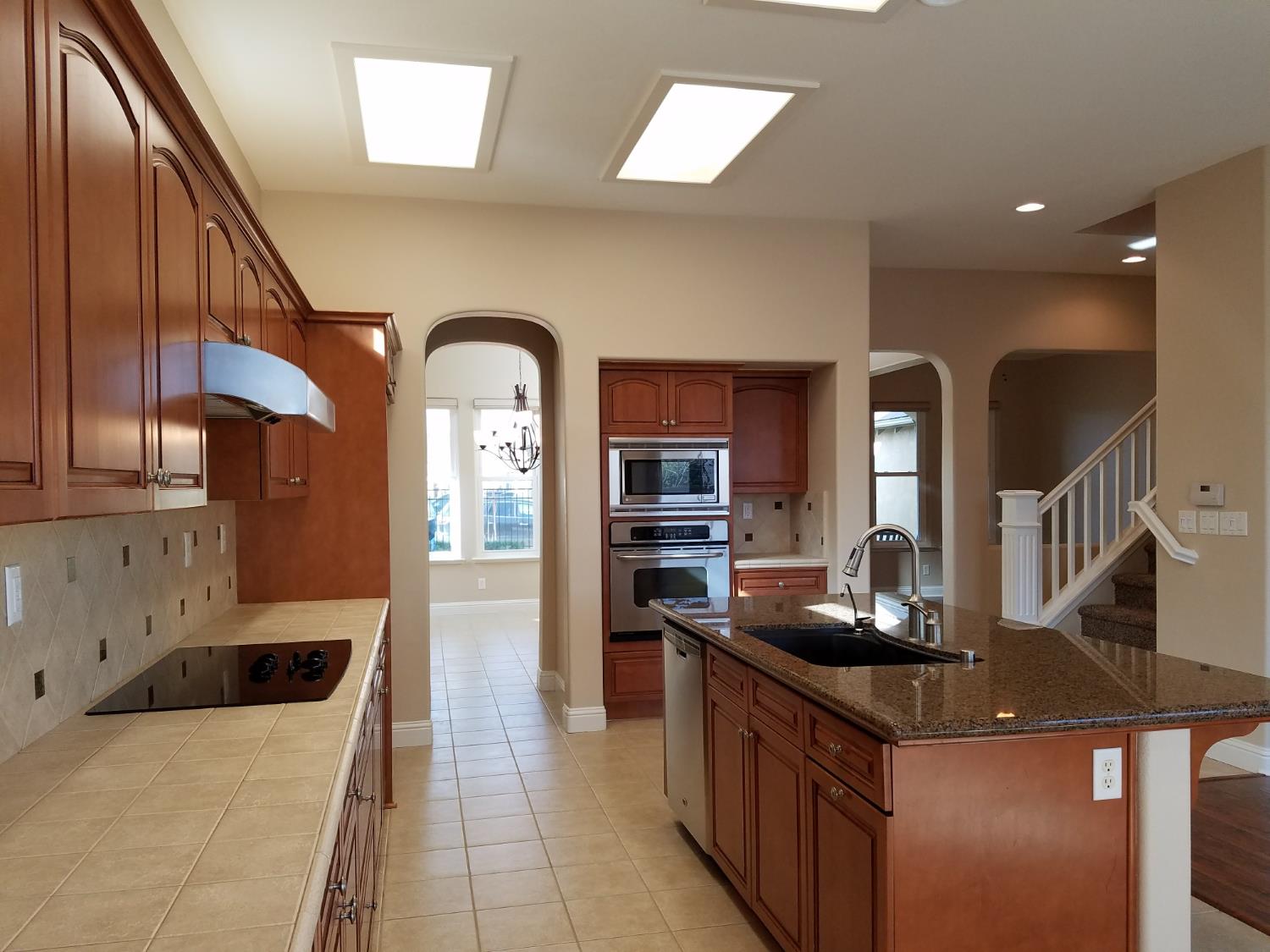 3544 Prescott Ave, Clovis, CA 93619