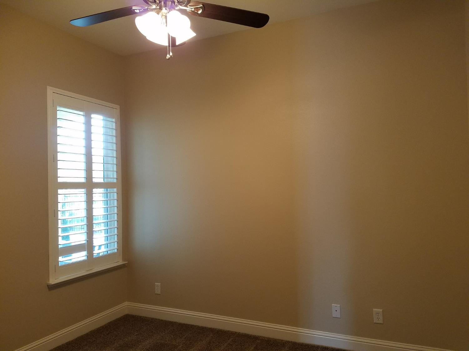 3544 Prescott Ave, Clovis, CA 93619