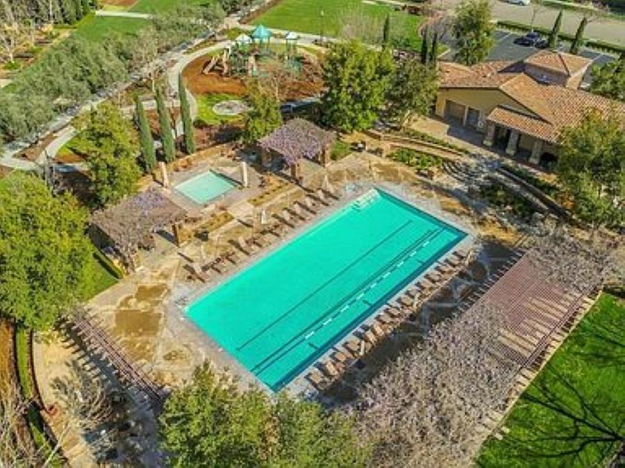 3544 Prescott Ave, Clovis, CA 93619