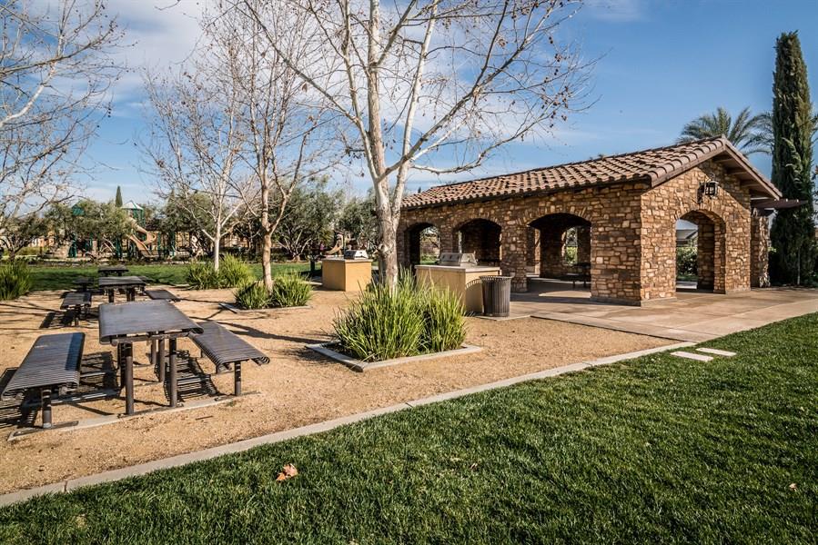 3544 Prescott Ave, Clovis, CA 93619