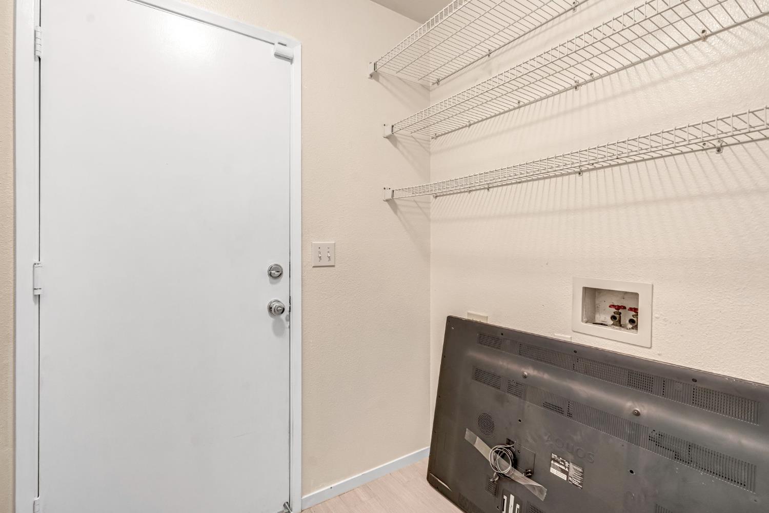 2746 Beverly Ave, Clovis, CA 93611