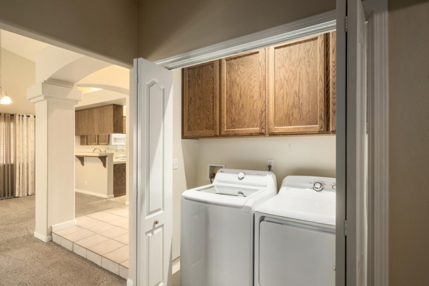 793 Applegate Ave, Clovis, CA 93611