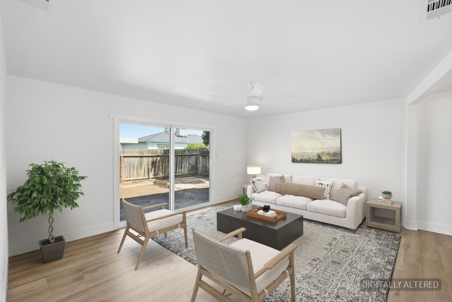 505 W Pico Ave, Clovis, CA 93612