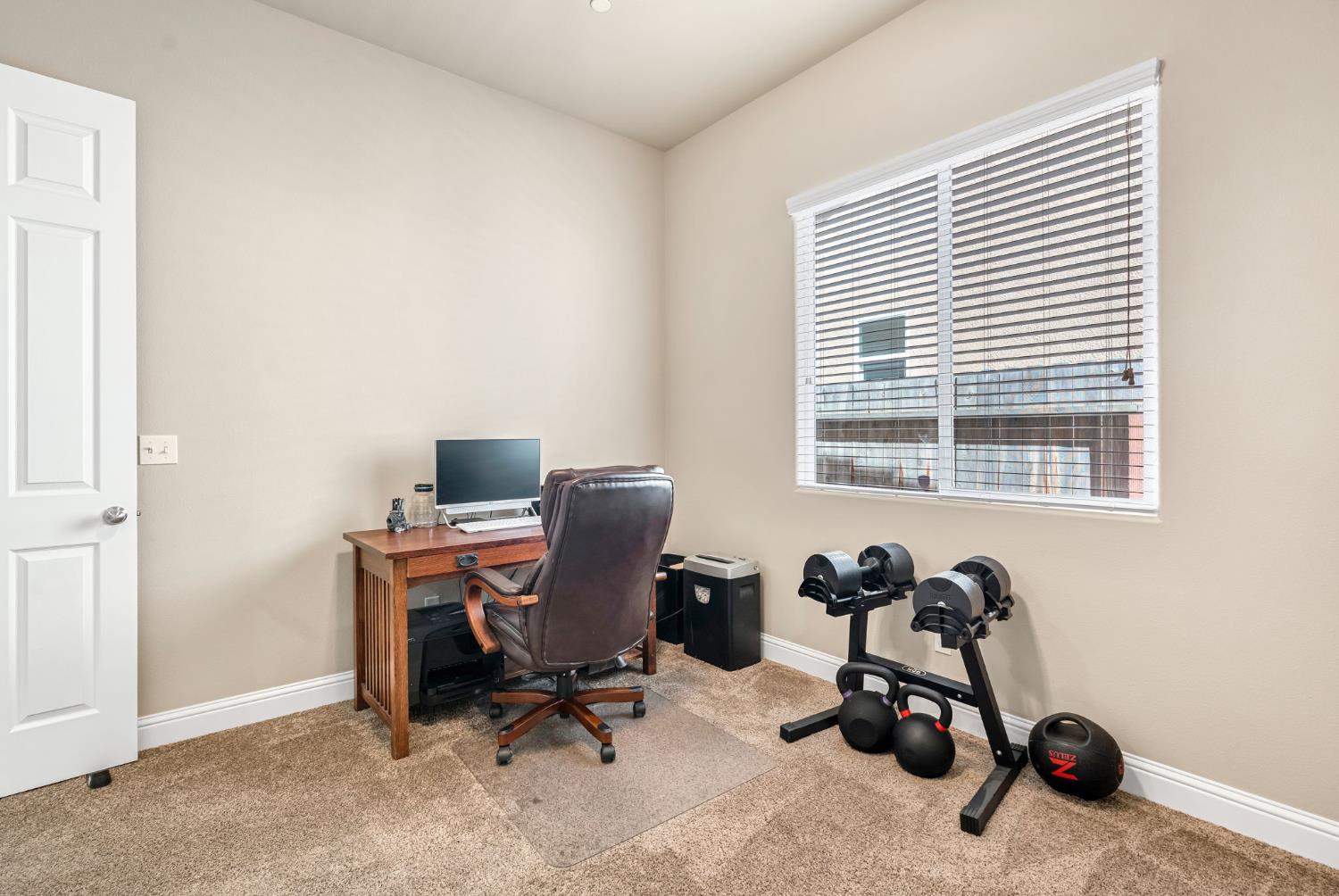 3255 Roberts Ave, Clovis, CA 93619