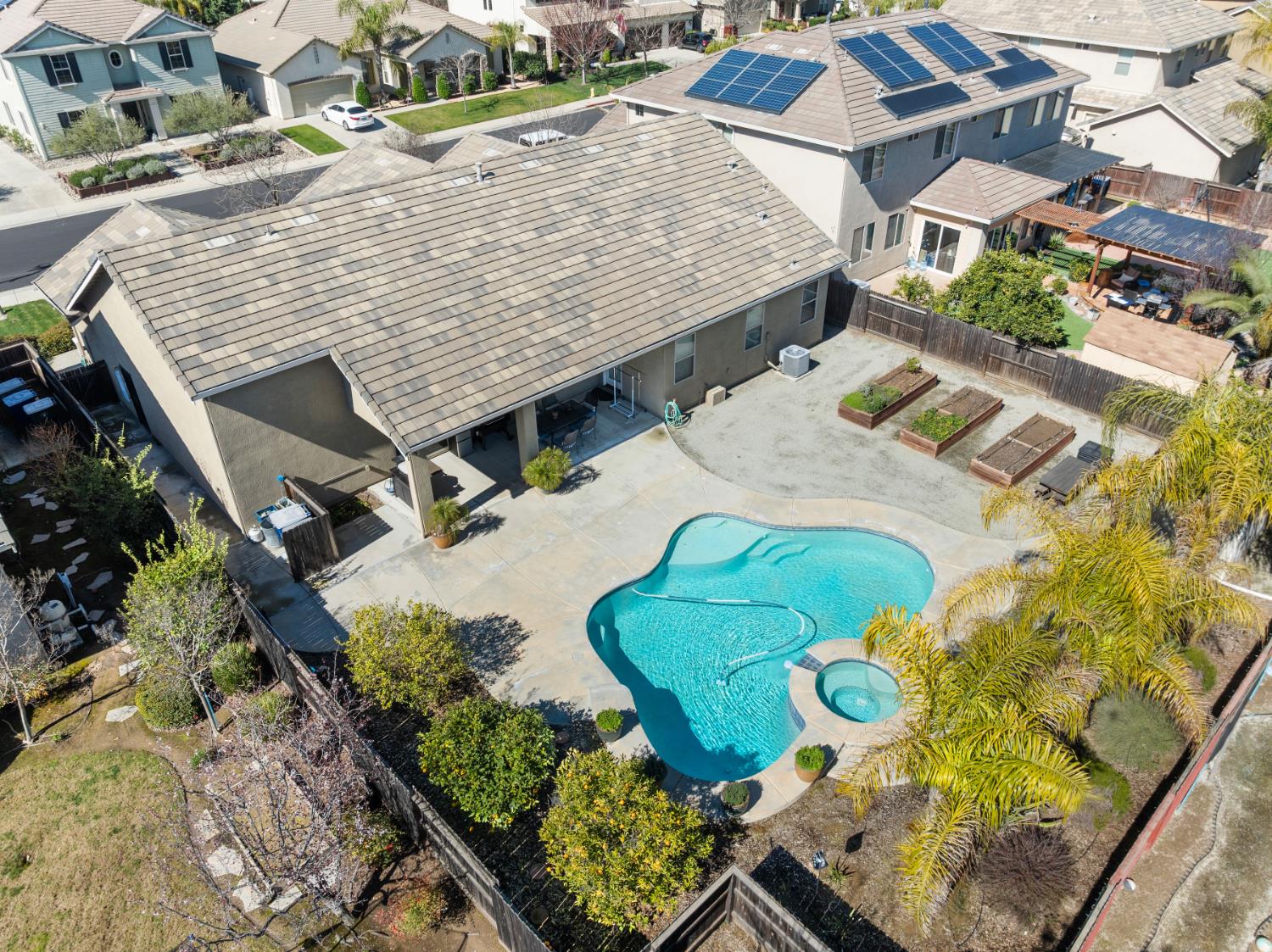 2885 Blackwood Ave, Clovis, CA 93619