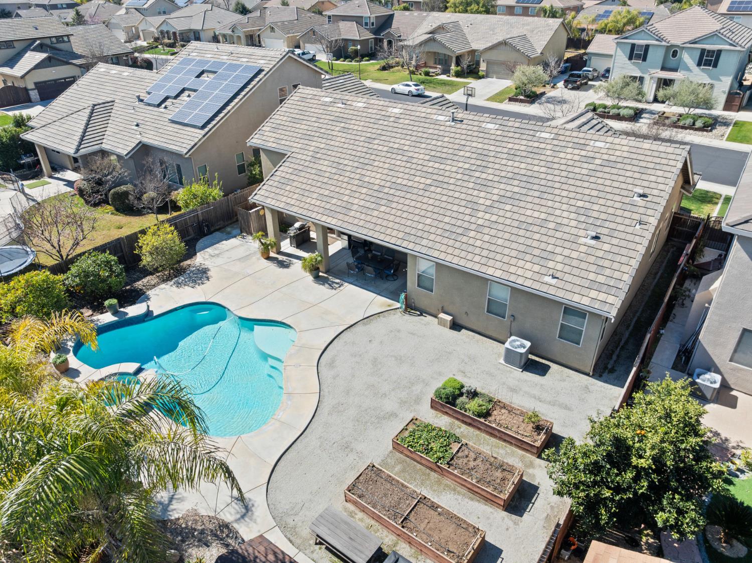 2885 Blackwood Ave, Clovis, CA 93619