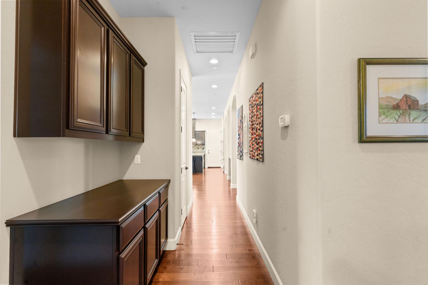 2885 Blackwood Ave, Clovis, CA 93619