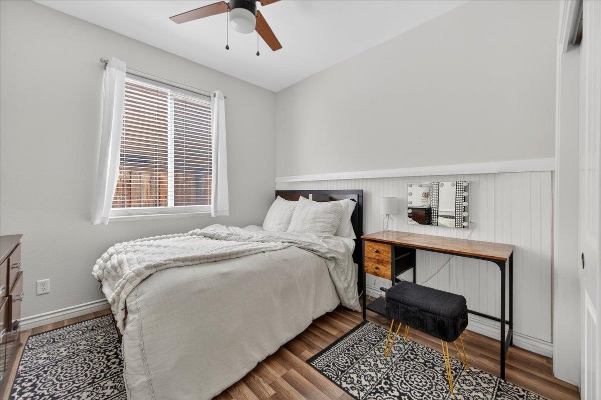 1776 N McPherson Ln, Clovis, CA 93619