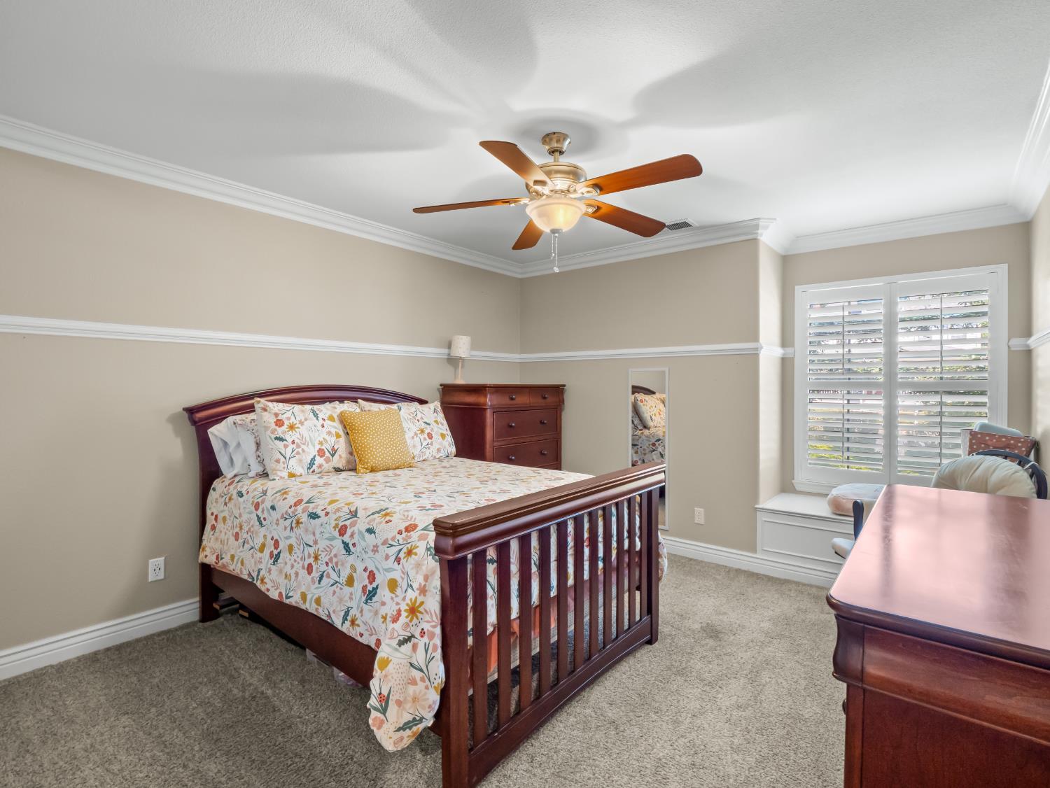 2690 Joshua Ave, Clovis, CA 93611