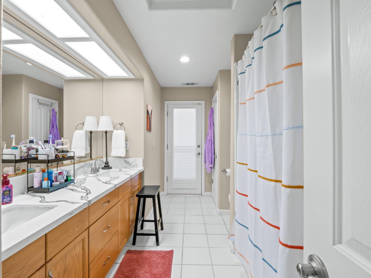 2690 Joshua Ave, Clovis, CA 93611