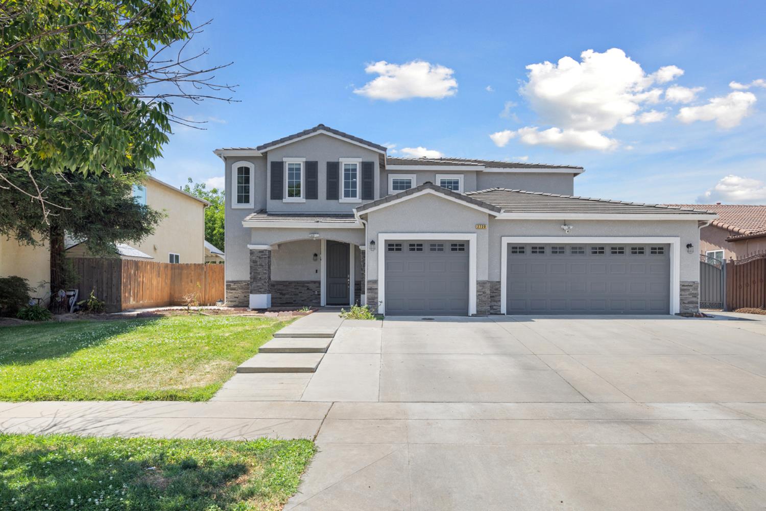 2720 San Jose Ave, Clovis, CA 93611