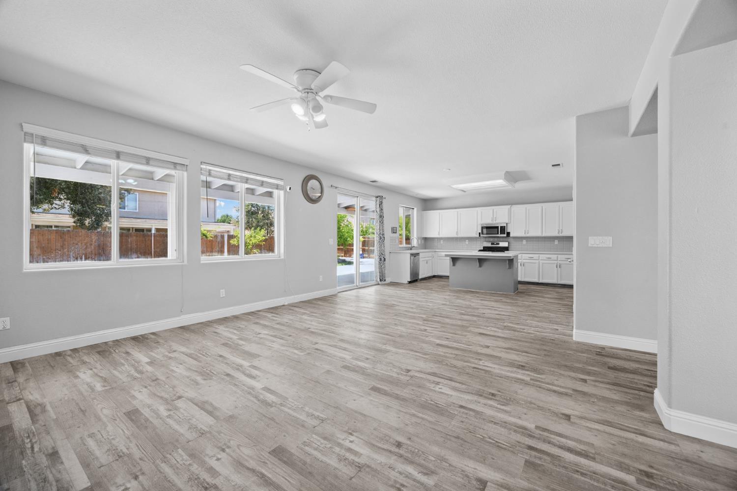 2720 San Jose Ave, Clovis, CA 93611