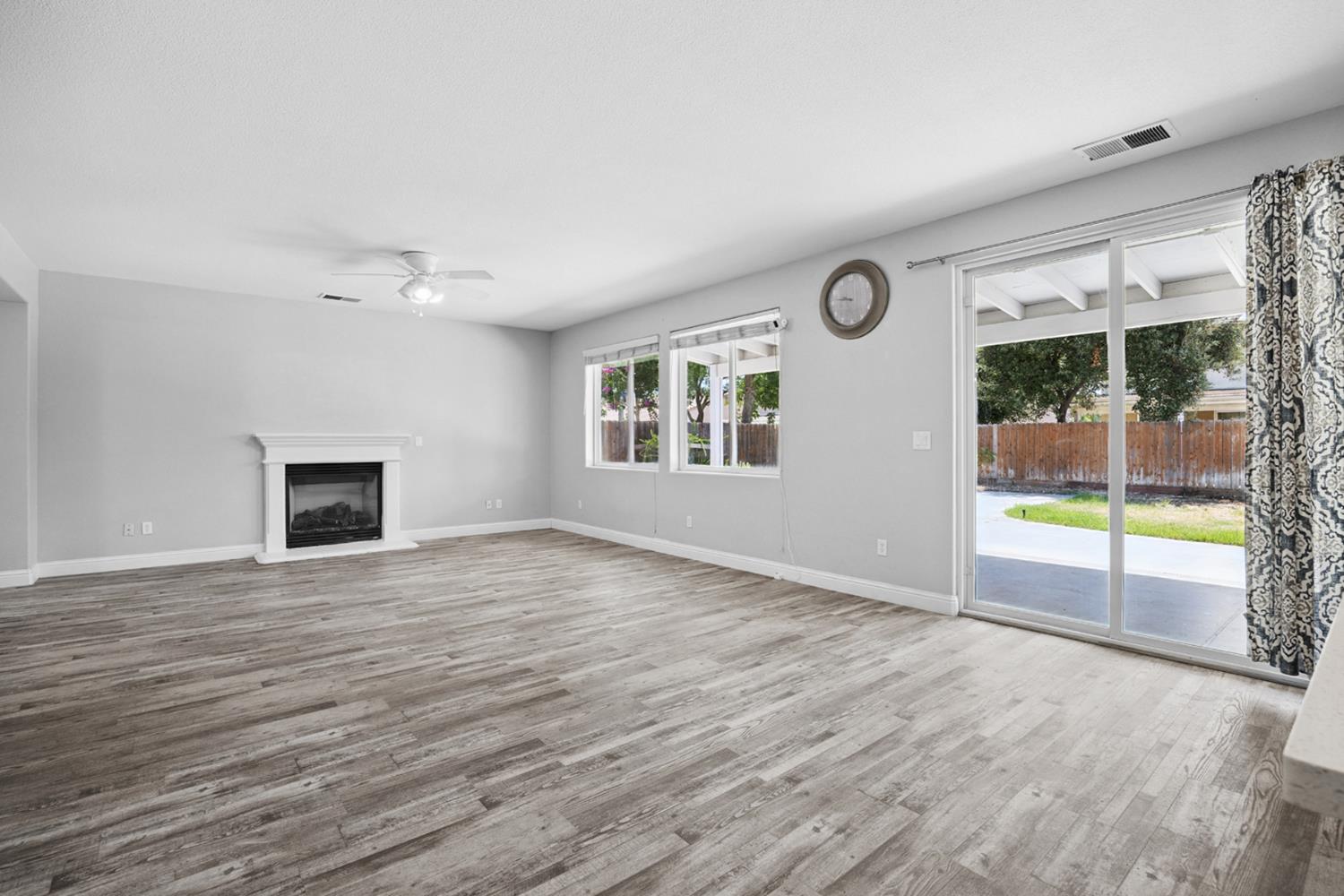 2720 San Jose Ave, Clovis, CA 93611