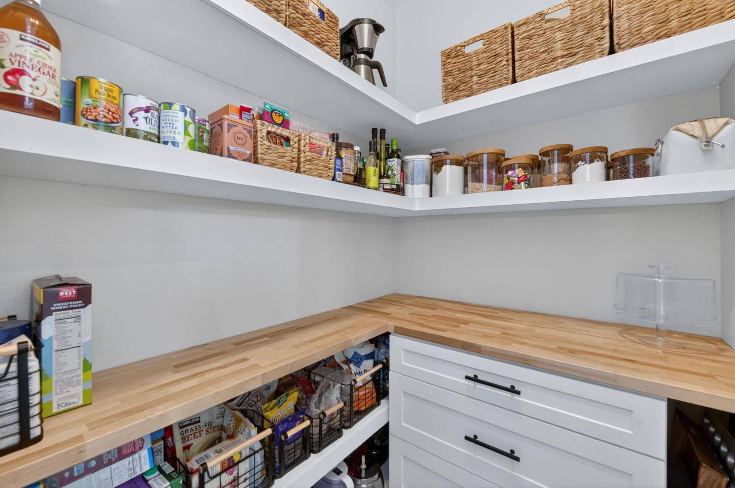 1026 N Cherry Ln, Clovis, CA 93611