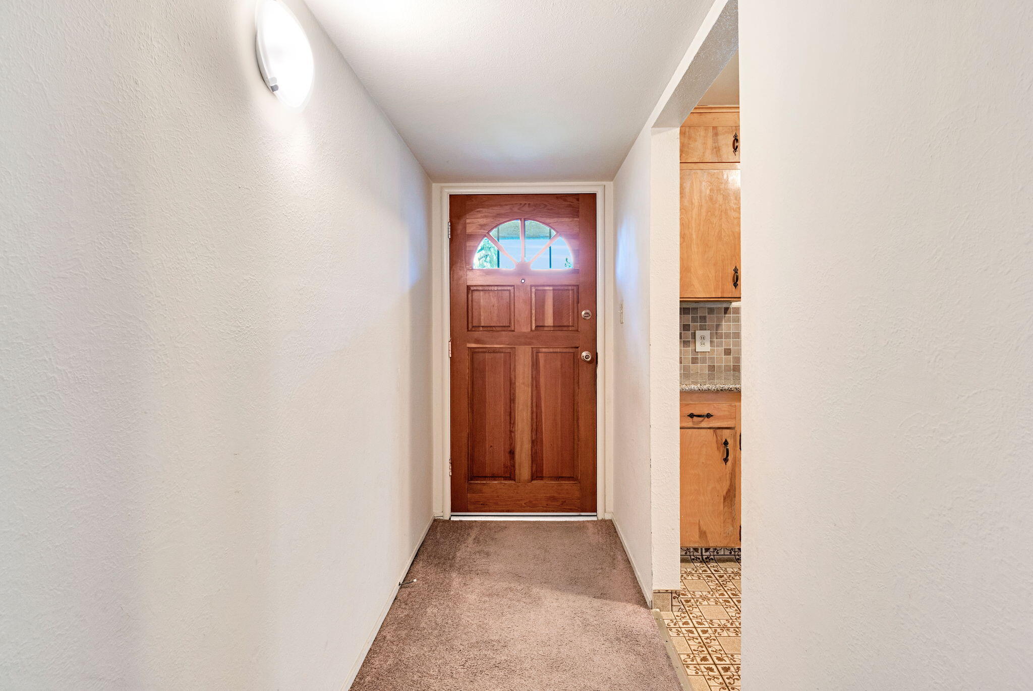 578 W Beverly Dr, Clovis, CA 93612