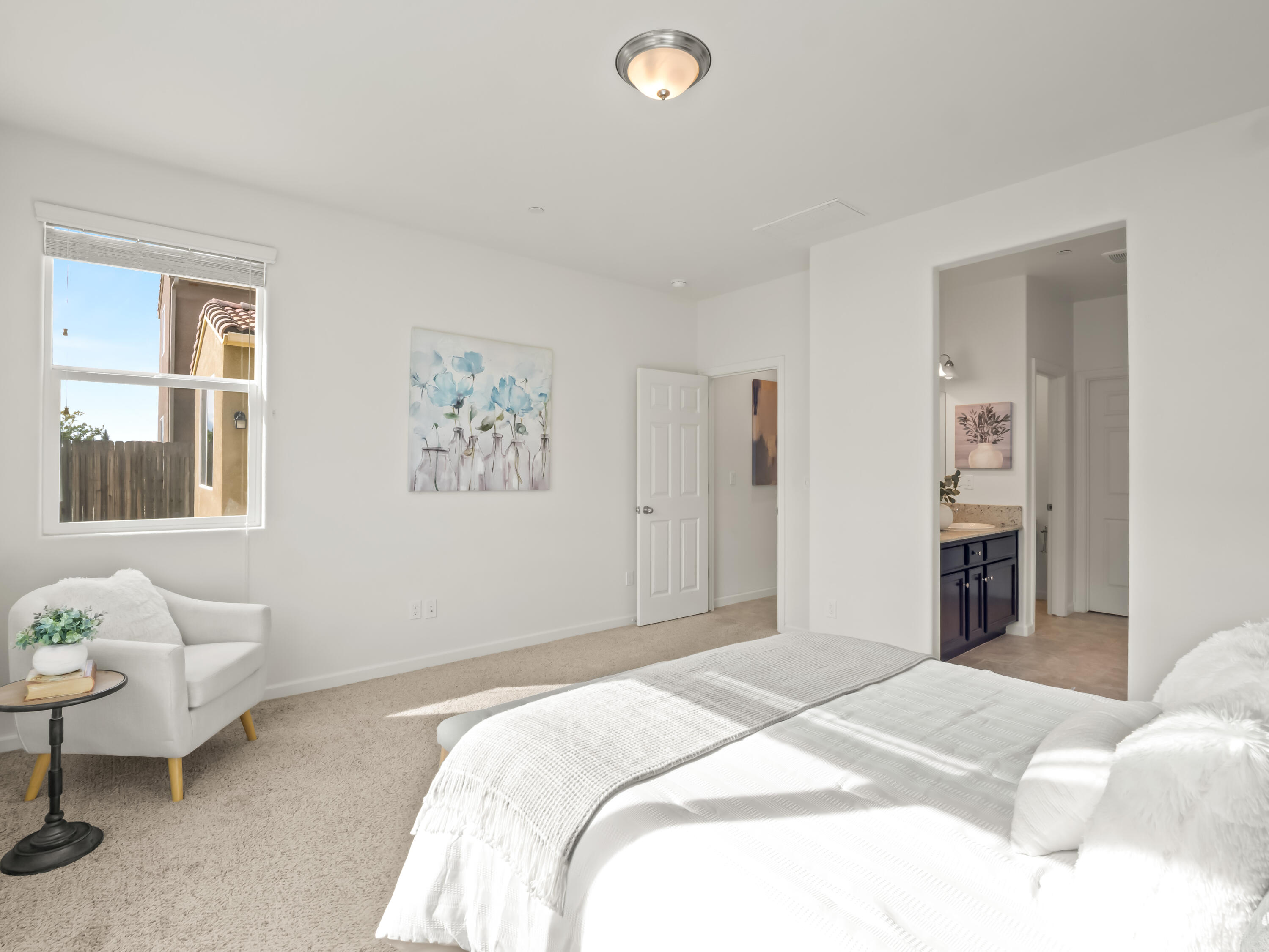 2318 Lombard Ln, Clovis, CA 93611